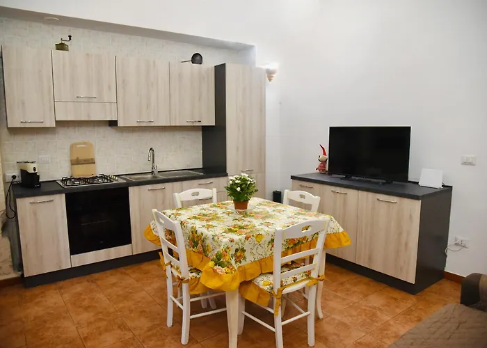 La Casa Di Nonno Peppe * Martina Franca
